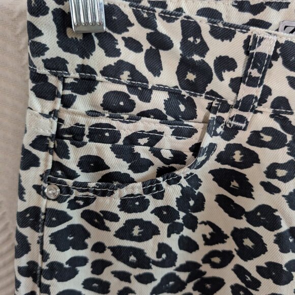 ZARA Leopard Print Wide Leg Jeans High Waist NWOT Size 2 Animal Print Denim - Picture 5 of 11
